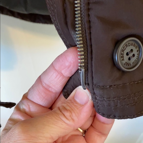 Abercrombie & Fitch Women’s winter coat MEDIUM EXC - Picture 11 of 16